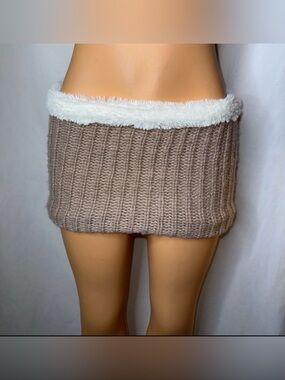 Cozy Knit Faux Fur Trim Mini Skirt - Taupe